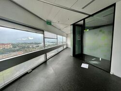 Gateway West (D7), Office #625437731